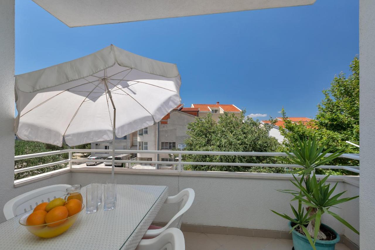 Apartments Marija Тучепи Экстерьер фото