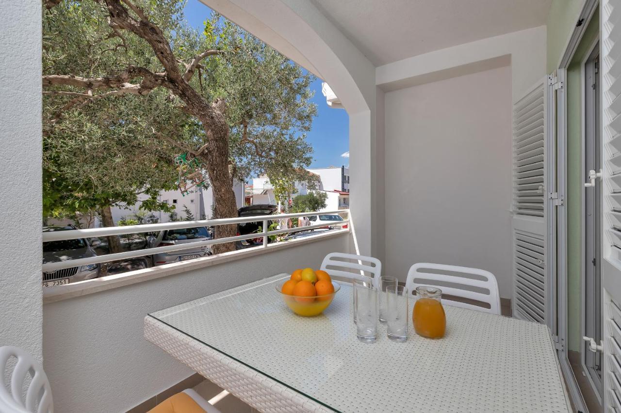 Apartments Marija Тучепи Экстерьер фото