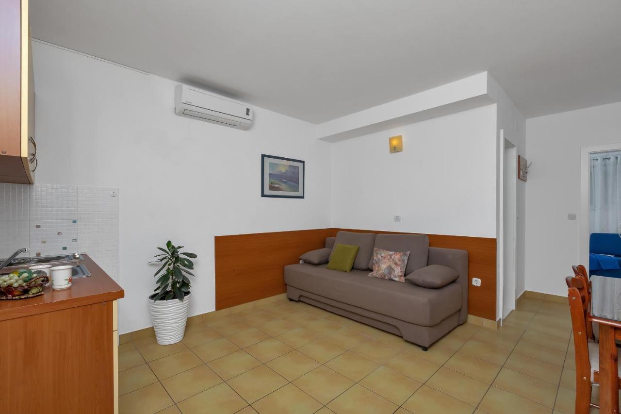 Apartments Marija Тучепи Экстерьер фото