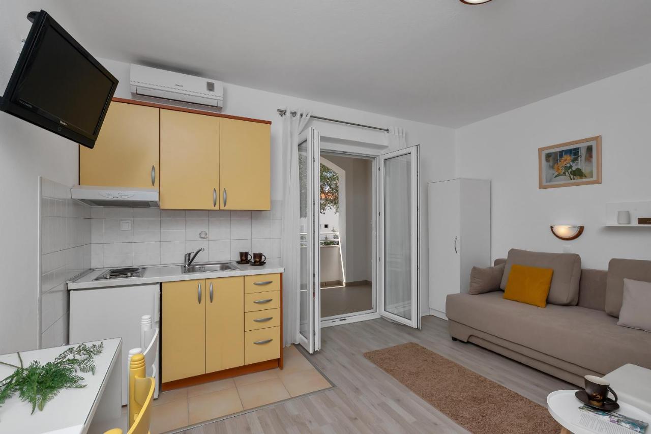 Apartments Marija Тучепи Экстерьер фото