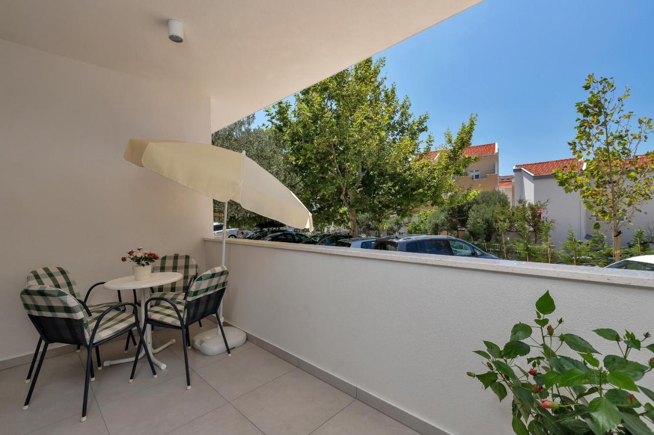 Apartments Marija Тучепи Экстерьер фото